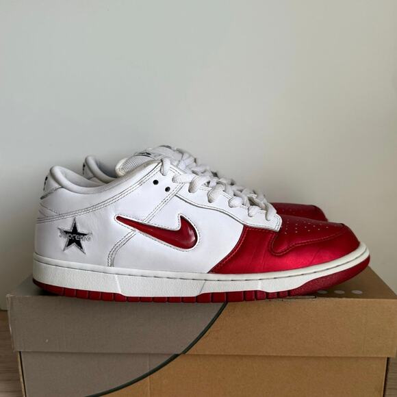 Nike SB Dunk Low x Supreme Varsity Red Men Sneakers - SZ 10 main image 11